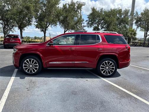 2021 GMC Acadia Denali