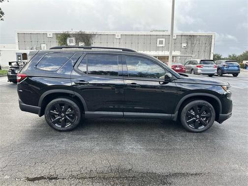 2025 Honda Pilot Black Edition