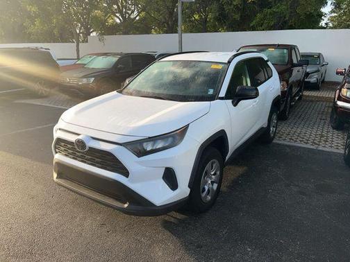 2021 Toyota RAV4 LE