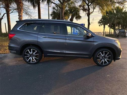 2021 Honda Pilot Touring 8-Passenger