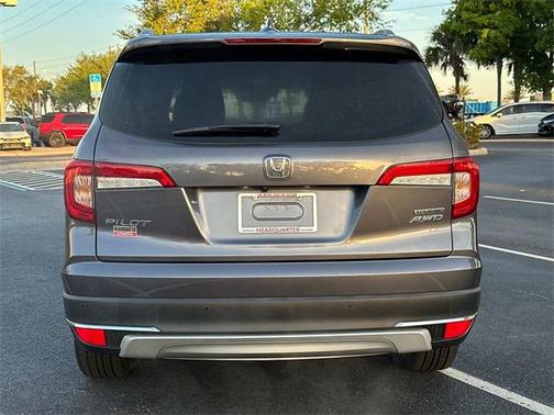 2021 Honda Pilot Touring 8-Passenger