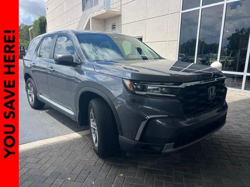Modern Steel Metallic 2024 Honda Pilot EX-L