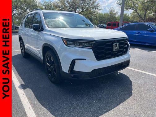 Platinum White Pearl 2025 Honda Pilot Black Edition