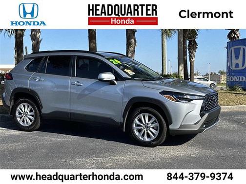 2024 Toyota Corolla Cross LE