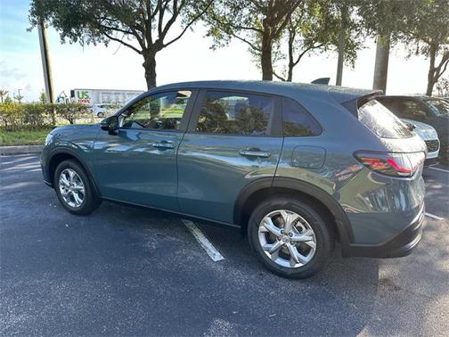 2025 Honda HR-V LX