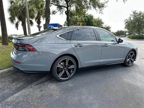 2025 Honda Accord Hybrid Base