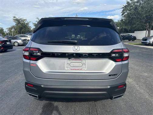 2025 Honda Pilot Sport
