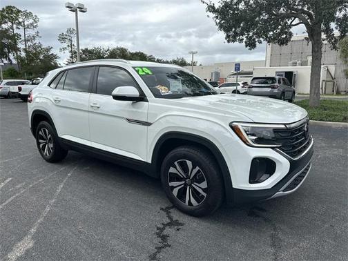 2024 Volkswagen Atlas Cross Sport 2.0T SE