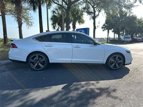 2025 Honda Accord Hybrid Base