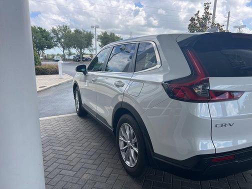 Platinum White Pearl 2024 Honda CR-V EX-L