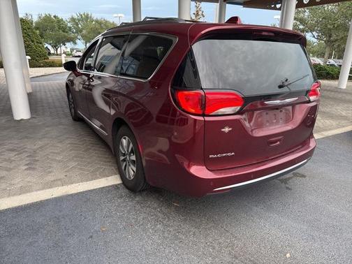 2020 Chrysler Pacifica Touring-L Plus