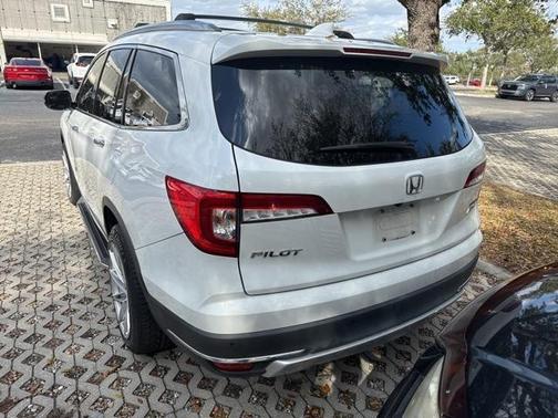 2020 Honda Pilot Touring 8-Passenger