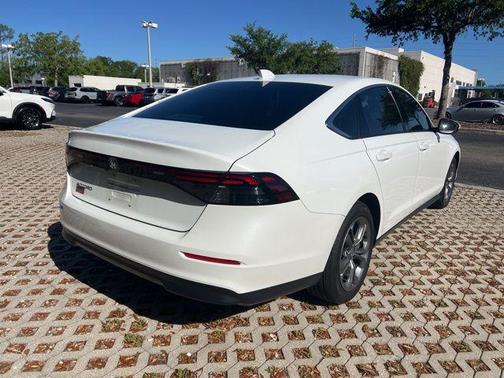 Platinum White 2024 Honda Accord EX