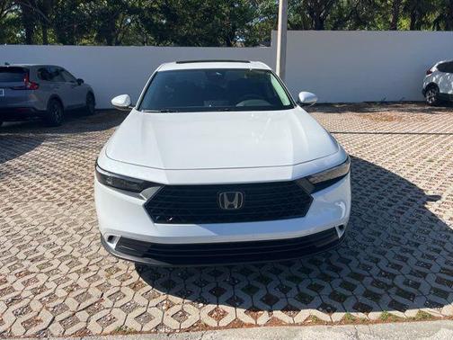 Platinum White 2024 Honda Accord EX