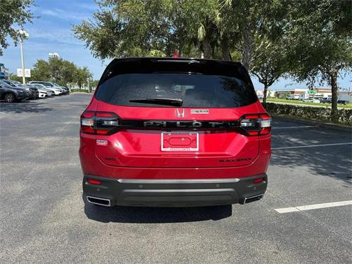 2025 Honda Pilot Black Edition
