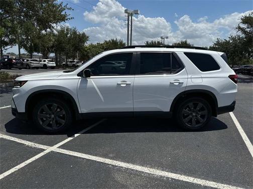 2025 Honda Pilot Sport