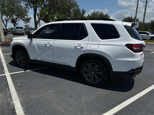 2025 Honda Pilot Sport