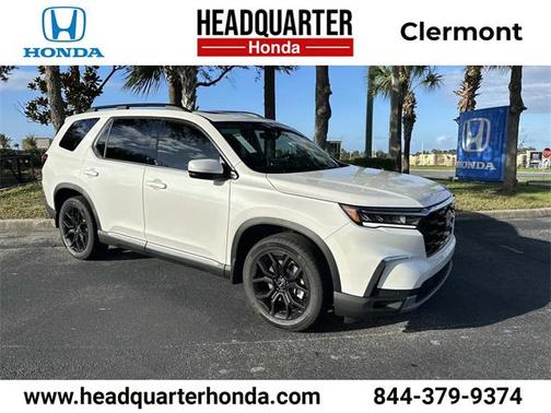 2025 Honda Pilot Touring 8-Passenger