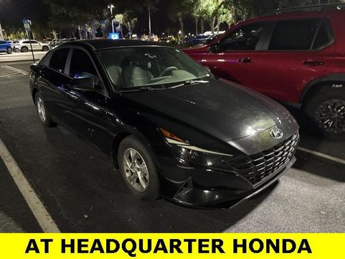 2023 Hyundai ELANTRA SE