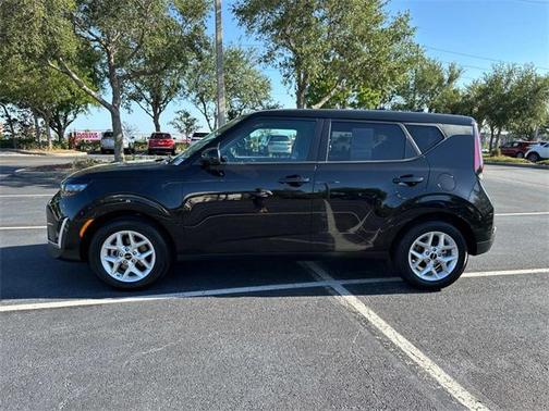 2025 Kia Soul S