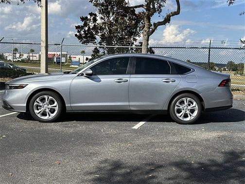 2025 Honda Accord LX 1.5T