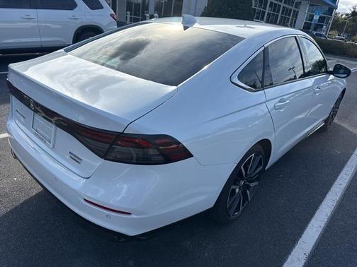 2024 Honda Accord Hybrid Touring