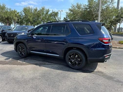 2025 Honda Pilot Touring 8-Passenger