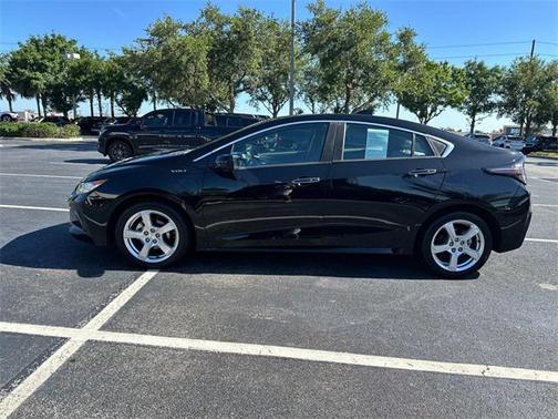 2018 Chevrolet Volt LT