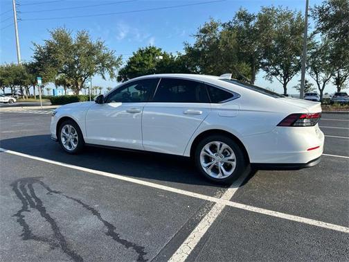 2025 Honda Accord LX 1.5T