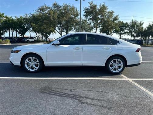 2025 Honda Accord LX 1.5T