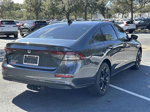 2025 Honda Accord Sport SE 1.5T
