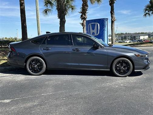 2025 Honda Accord Sport SE 1.5T