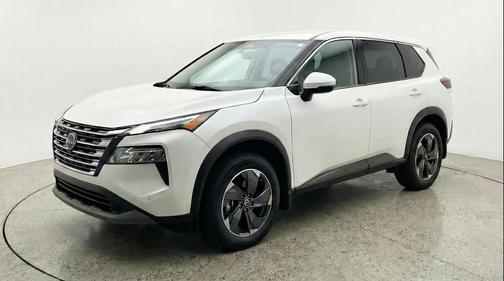 Everest White Pearl Tricoat 2025 Nissan Rogue SV
