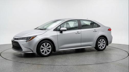Classic Silver Metallic 2025 Toyota Corolla LE