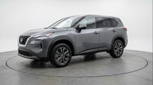 Gun Metallic 2025 Nissan Rogue SV