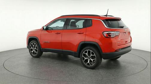 Red Hot Pearlcoat 2025 Jeep Compass Limited