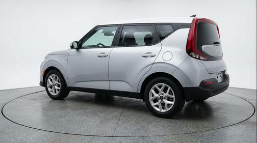 Steel Gray 2025 Kia Soul LX