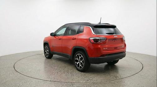 Red Hot Pearlcoat 2025 Jeep Compass Limited