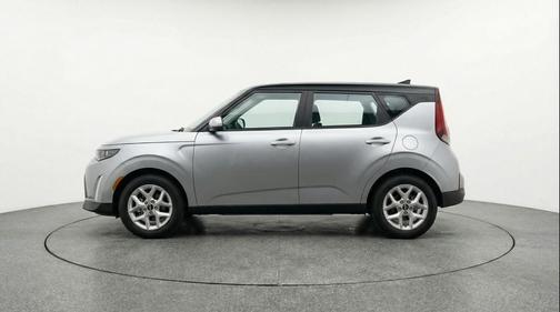 Steel Gray 2025 Kia Soul LX