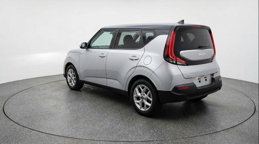 Steel Gray 2025 Kia Soul LX