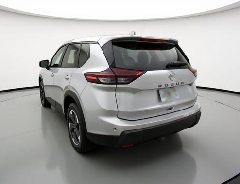 Brilliant Silver Metallic 2025 Nissan Rogue SV