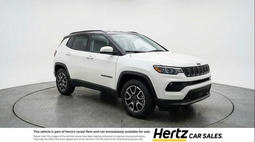 Bright White Clearcoat 2025 Jeep Compass Trailhawk