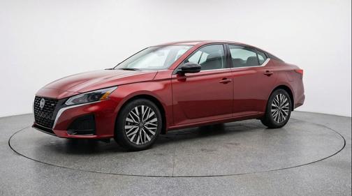 Garnet Pearl Metallic 2025 Nissan Altima SV FWD