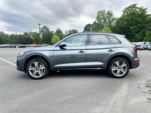 2025 Audi Q5 45 S line quattro Premium