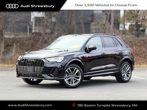 2024 Audi Q3 45 S line Premium