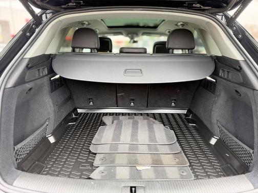 2023 Audi Q5 40 Premium