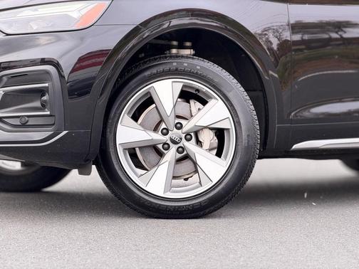 2023 Audi Q5 40 Premium