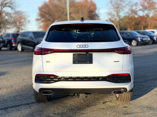 2025 Audi Q5 2.0T quattro Premium