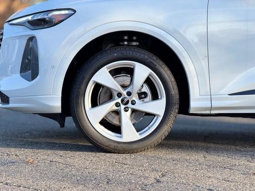 2025 Audi Q5 2.0T quattro Premium