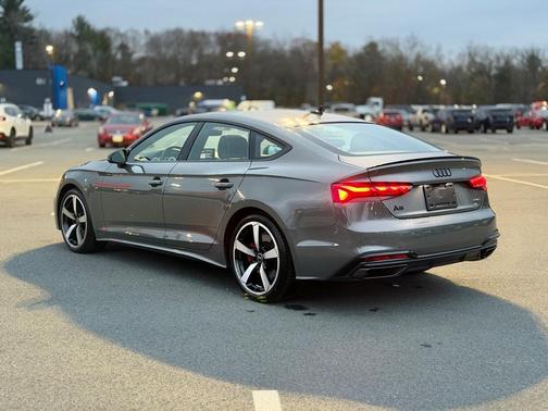 2024 Audi A5 Sportback 45 S line quattro Premium